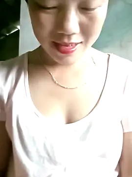 Snapshot of _losrt_cherry_ chatting on September 18, 2025, 2:25 am losrt cherry online show from September 18, 2025, 2:25 am