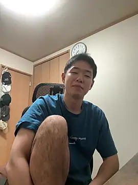KAMESAN08 online show from May 15, 2026, 12:36 pm