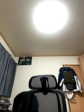 KAMESAN08 online show from November 29, 2025, 12:49 pm