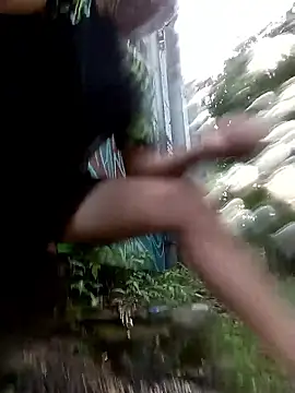 Snapshot of zamir_adam chatting on October 19, 2025, 11:13 am zamir adam online show from October 19, 2025, 11:13 am