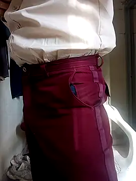 Snapshot of zamir_adam chatting on October 6, 2025, 12:50 pm zamir adam online show from October 6, 2025, 12:50 pm