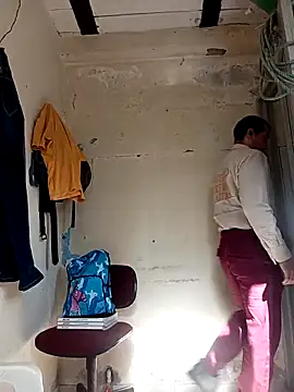 Snapshot of zamir_adam chatting on October 7, 2025, 1:12 pm zamir adam online show from October 7, 2025, 1:12 pm