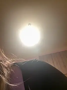 marouska official online show from March 6, 2026, 7:31 pm