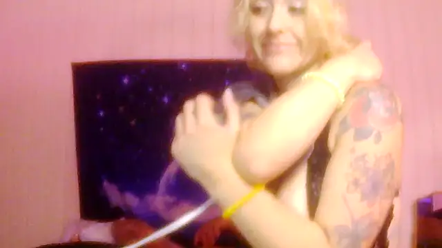 Snapshot of darnette_daisy chatting on May 25, 2026, 11:09 am darnette daisy online show from May 25, 2026, 11:09 am