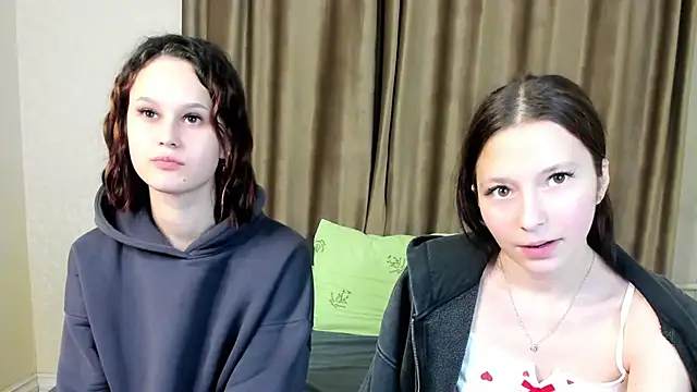 Snapshot of GabrielleLynchard chatting on September 22, 2025, 7:09 pm GabrielleLynchard online show from September 22, 2025, 7:09 pm