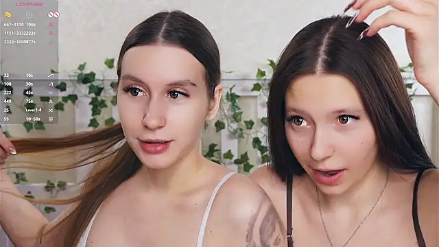 GabrielleLynchard online show from January 31, 2026, 8:07 pm