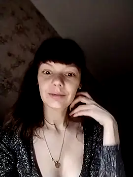 AliceSwan1122 online show from October 28, 2025, 12:11 am