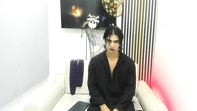 Snapshot of toji_luxxer chatting on November 1, 2025, 3:13 am toji luxxer online show from November 1, 2025, 3:13 am