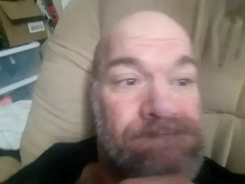 nounours197314 online show from March 6, 2026, 8:53 am