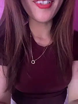 Moon pusy online show from March 3, 2026, 2:07 am