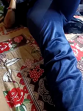 Romantic couple89 online show from October 4, 2025, 4:41 pm