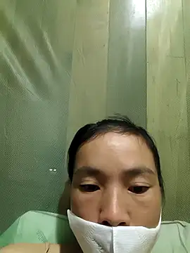 lily-00 online show from October 8, 2025, 1:40 am