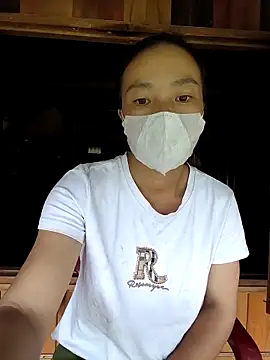 lily-00 online show from September 23, 2025, 3:02 am