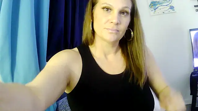 Ariasweetaspie online show from January 7, 2026, 2:05 am