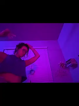 Texxaspearl online show from March 9, 2026, 10:52 am