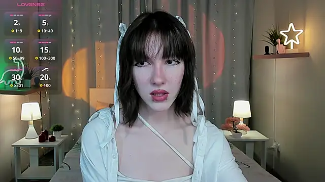 JessieRich online show from November 3, 2025, 8:01 pm