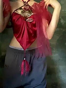 Snapshot of Bella_sexy98 chatting on November 28, 2025, 5:29 am Bella sexy98 online show from November 28, 2025, 5:29 am