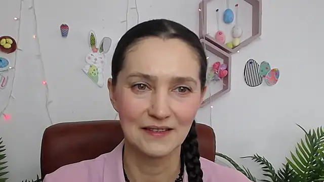 TayaFinch online show from April 3, 2026, 12:11 pm