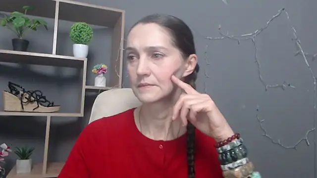 Snapshot of TayaFinch chatting on November 26, 2025, 1:33 pm TayaFinch online show from November 26, 2025, 1:33 pm