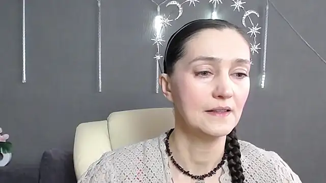 TayaFinch online show from April 18, 2026, 11:12 am