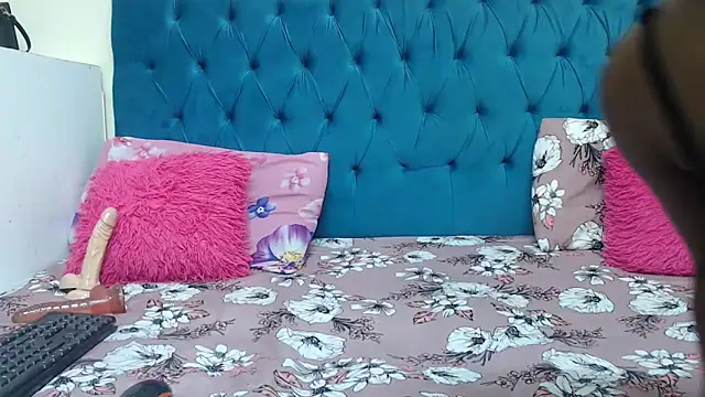 bemymasterlovers online show from March 25, 2026, 3:28 am