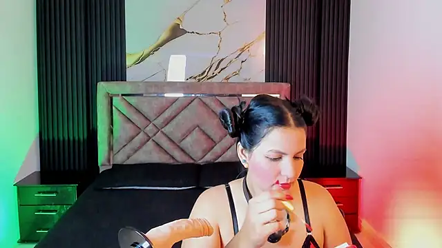 Daniwhatson online show from November 2, 2025, 3:33 am