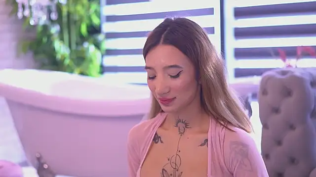 SiennaJayden online show from September 29, 2025, 7:37 am