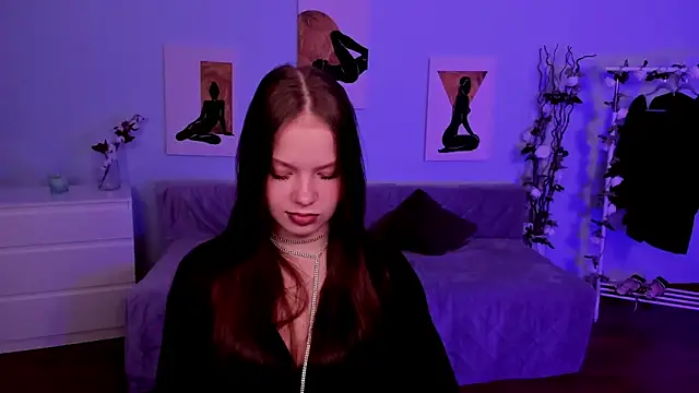 BetsyKiss online show from February 1, 2026, 5:11 pm