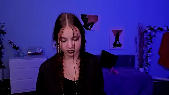 BetsyKiss online show from October 23, 2025, 5:11 pm