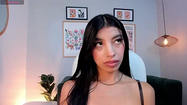 Tiffany Low online show from April 1, 2026, 2:25 pm