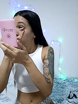 MiQeilaSweet online show from March 1, 2026, 7:03 pm