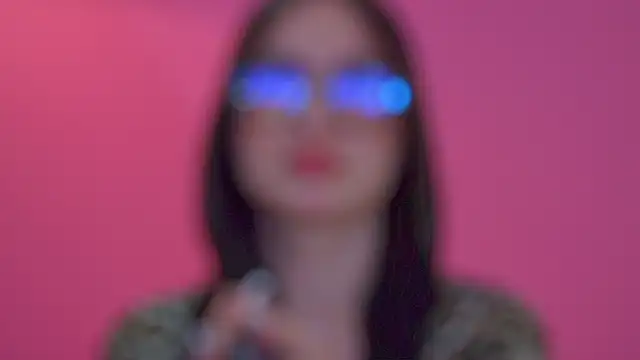 AnneAvery online show from November 15, 2025, 6:28 am