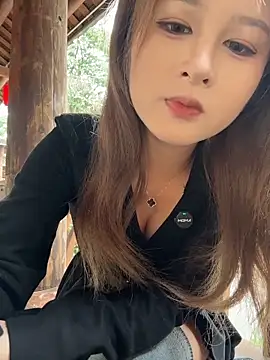 Snapshot of yuki_june chatting on March 2, 2026, 8:10 am yuki june online show from March 2, 2026, 8:10 am