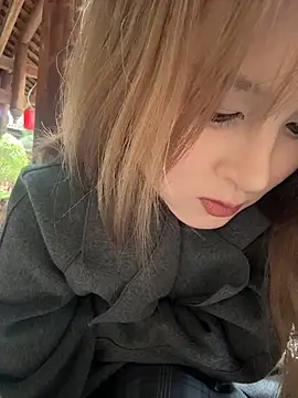 yuki june online show from March 9, 2026, 7:45 am