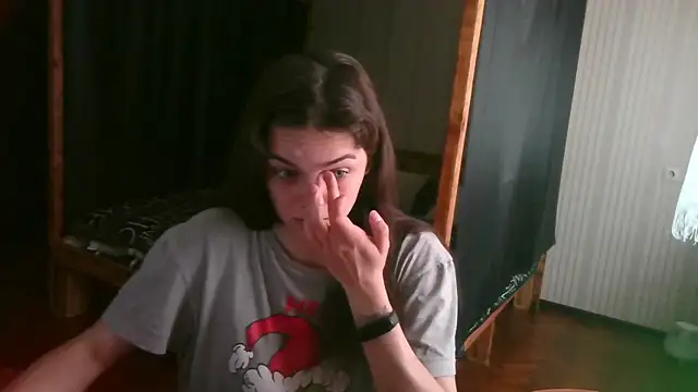 Snapshot of EthelsLover chatting on June 15, 2026, 9:42 am EthelsLover online show from June 15, 2026, 9:42 am