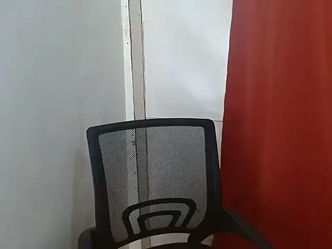 Snapshot of yoursexyladyLory19 chatting on September 19, 2025, 3:05 pm yoursexyladyLory19 online show from September 19, 2025, 3:05 pm