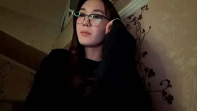 Snapshot of marry_dreams chatting on October 16, 2025, 4:26 pm marry dreams online show from October 16, 2025, 4:26 pm