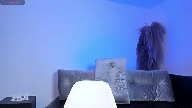 Megancoxx online show from November 5, 2025, 10:51 am