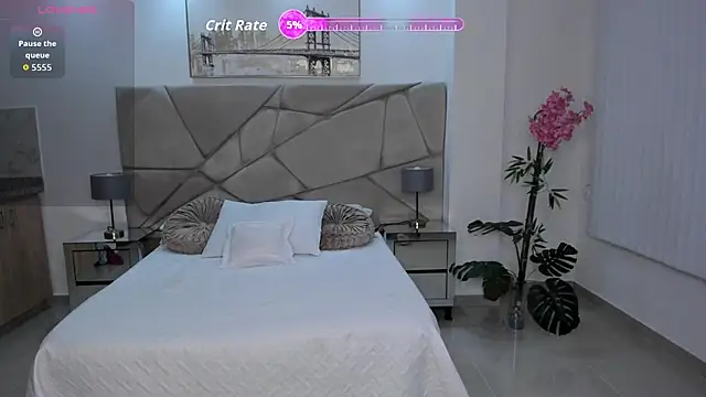 Mila blaze online show from November 18, 2025, 5:00 am