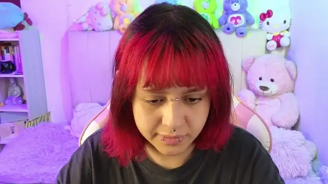 Snapshot of NekoWaifu chatting on August 3, 2026, 3:51 pm NekoWaifu online show from August 3, 2026, 3:51 pm