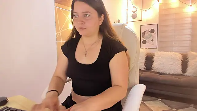 Snapshot of sophiee09_ chatting on October 24, 2025, 1:54 pm sophiee09 online show from October 24, 2025, 1:54 pm