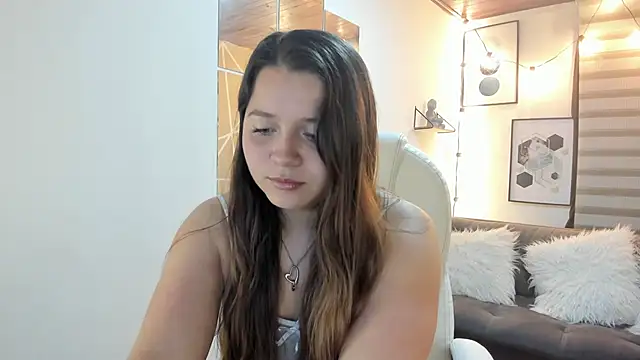 Snapshot of sophiee09_ chatting on October 10, 2025, 1:56 pm sophiee09 online show from October 10, 2025, 1:56 pm