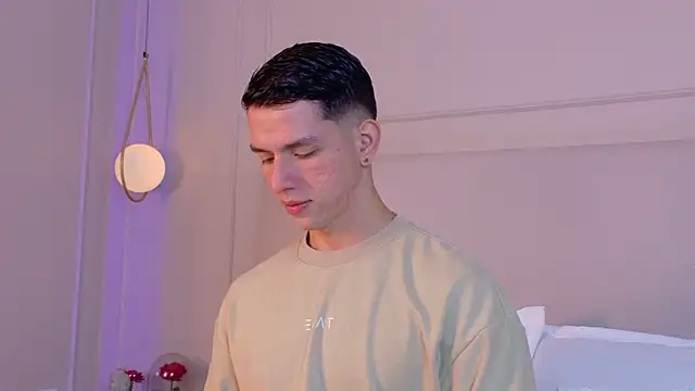 Snapshot of ZaneDawson chatting on November 14, 2025, 11:52 pm ZaneDawson online show from November 14, 2025, 11:52 pm