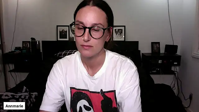 Snapshot of annmarieferrara chatting on October 31, 2025, 2:41 am annmarieferrara online show from October 31, 2025, 2:41 am