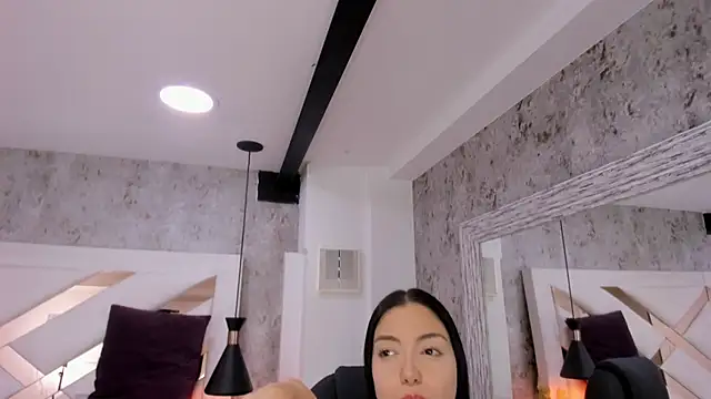 Megan-8 online show from January 19, 2026, 4:27 am