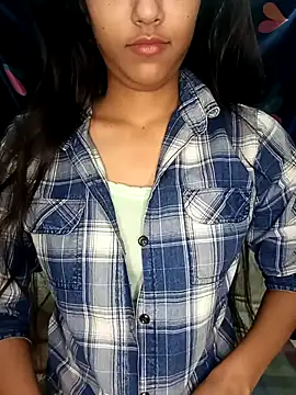 Snapshot of reetika6375 chatting on November 7, 2025, 7:07 pm reetika6375 online show from November 7, 2025, 7:07 pm