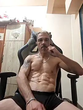 Pollon41x online show from May 11, 2026, 11:33 am