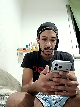 Snapshot of Mikaaa97 chatting on November 20, 2025, 6:03 am Mikaaa97 online show from November 20, 2025, 6:03 am