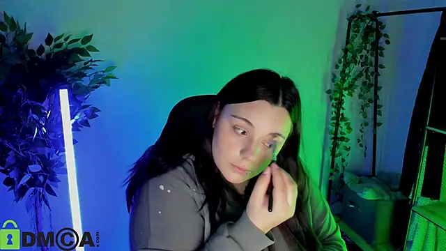 Mia R0ss online show from February 18, 2026, 11:12 pm