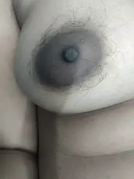 Snapshot of telugu_honey1 chatting on December 2, 2025, 11:45 am telugu honey1 online show from December 2, 2025, 11:45 am